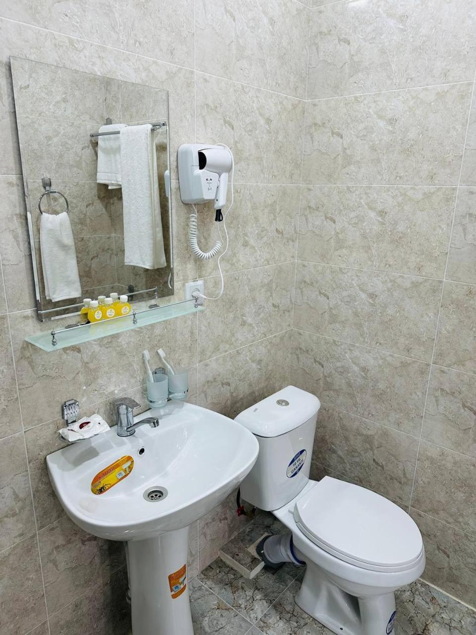 Art Inn Hotel Taszkent Zewnętrze zdjęcie